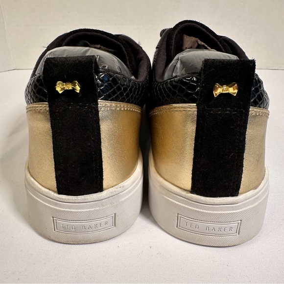 Ted Baker London Kulei V.2 Black w/Gold Accents Leather Sneaker Women's Sz 8 EUC - Picture 4 of 9